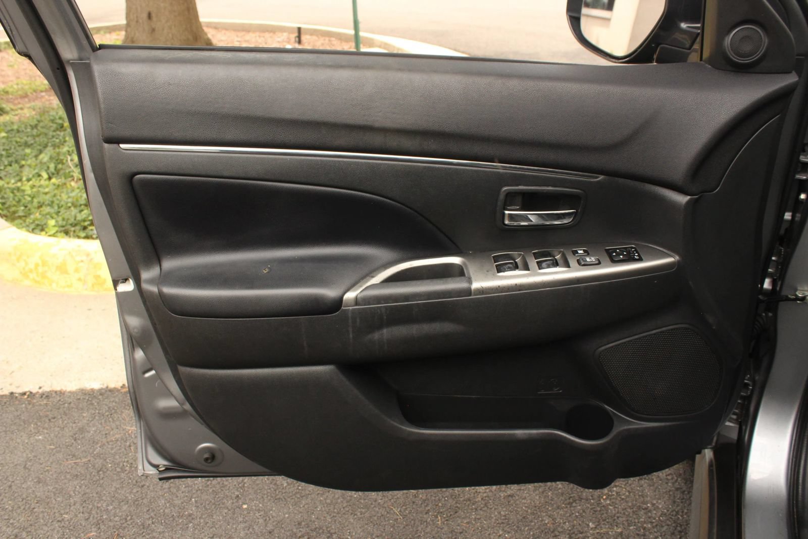 Used 2022 Mitsubishi Outlander Sport SE FWD image 15