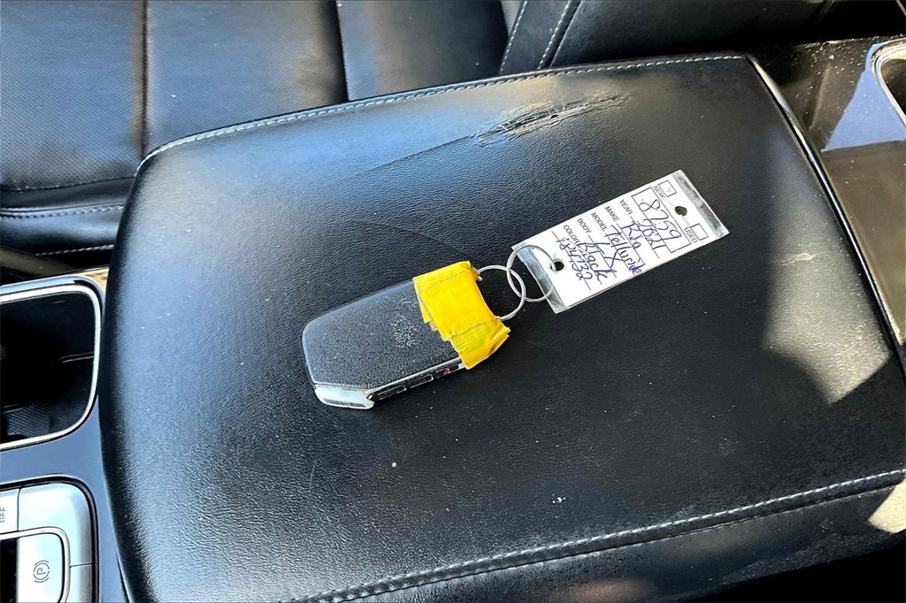 Used 2021 Kia Telluride LX image 35