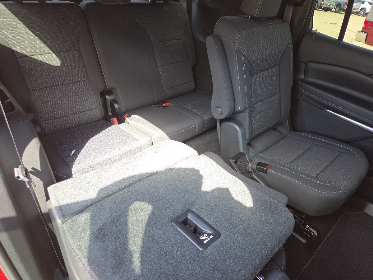 New 2027 Chevrolet Traverse LT AWD/4WD image 26