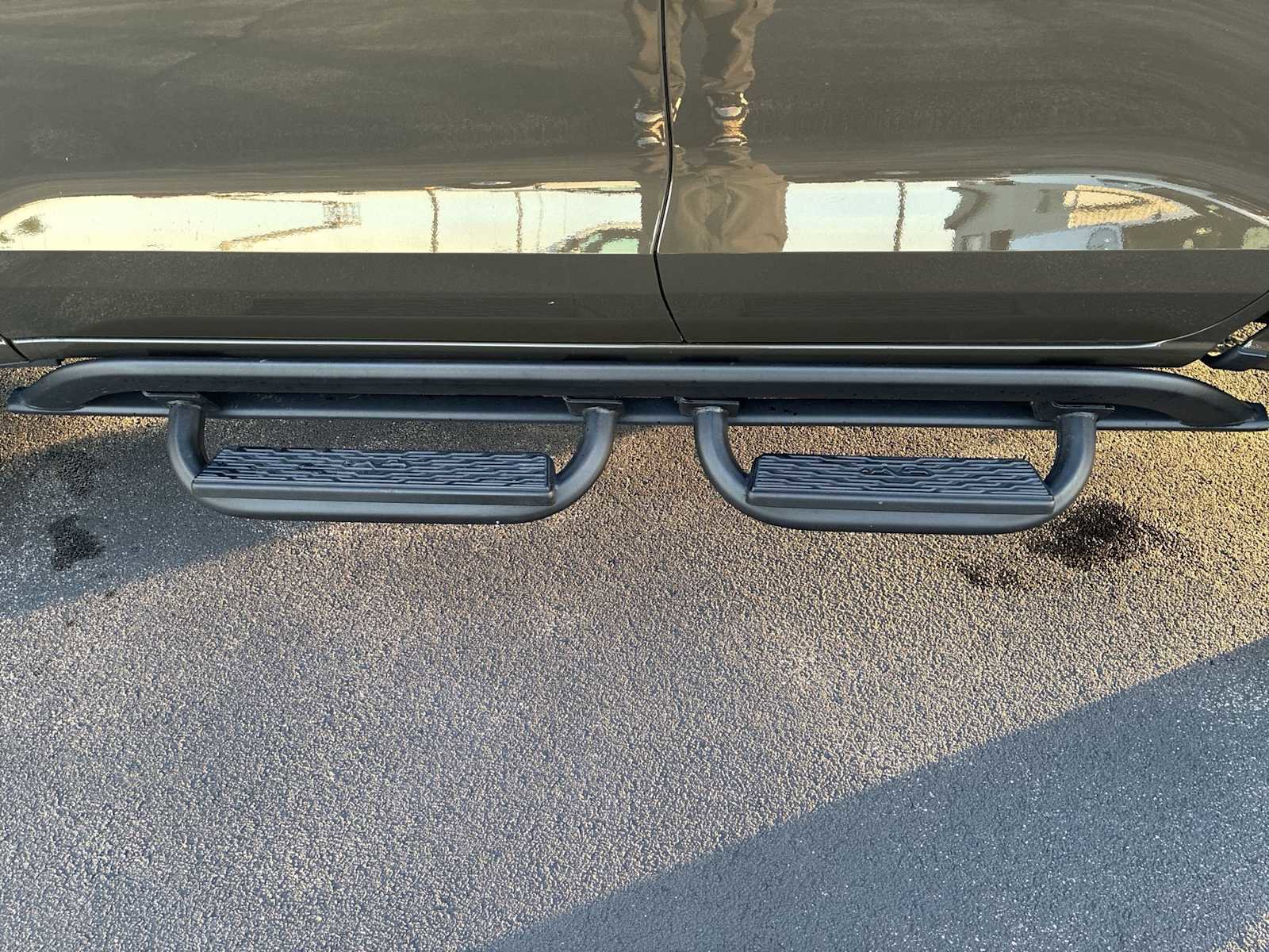 Used 2023 Chevrolet Colorado ZR2 w/ ZR2 Convenience Package III image 31