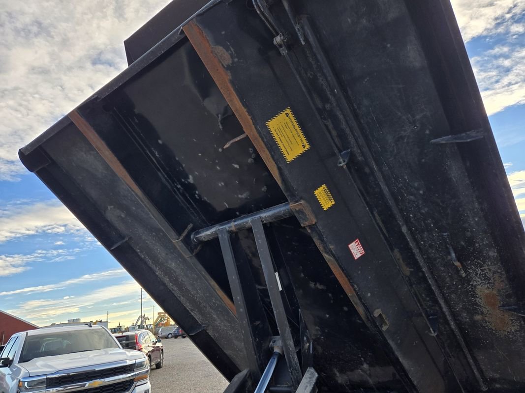 Used 2018 Ford F550 2WD Crew Cab Super Duty w/ Power Equipment Group image 27