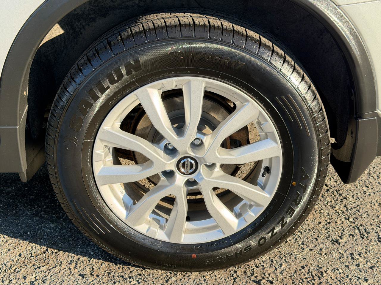 Used 2018 Nissan Rogue SV AWD/4WD image 82