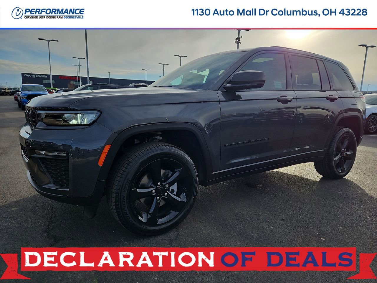 New 2026 Jeep Grand Cherokee Limited w/ Limited Altitude Package AWD/4WD image 3