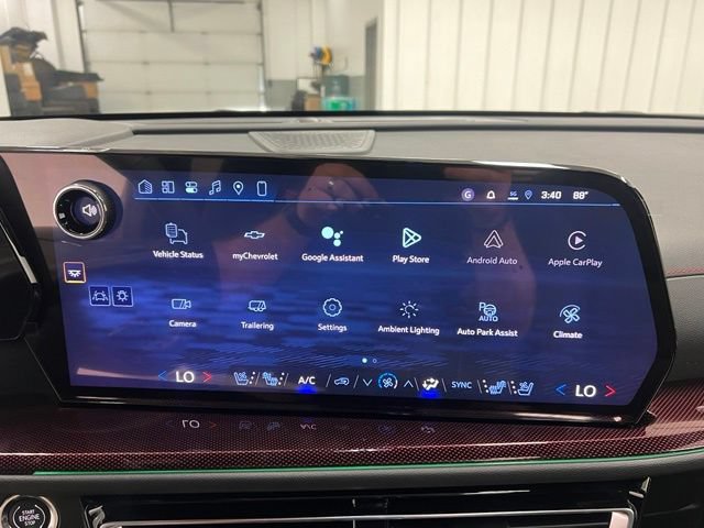 New 2026 Chevrolet Traverse RS AWD/4WD image 8