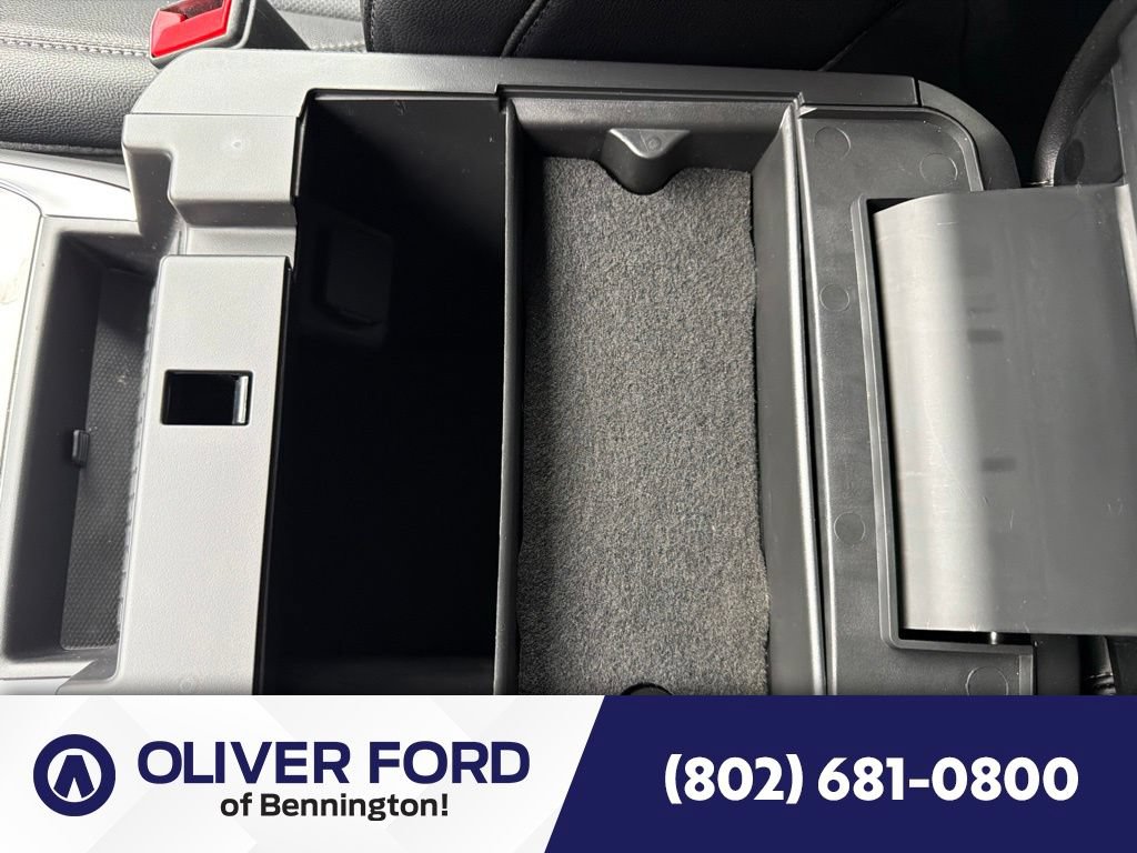 Used 2023 Ford Explorer Limited AWD/4WD image 32