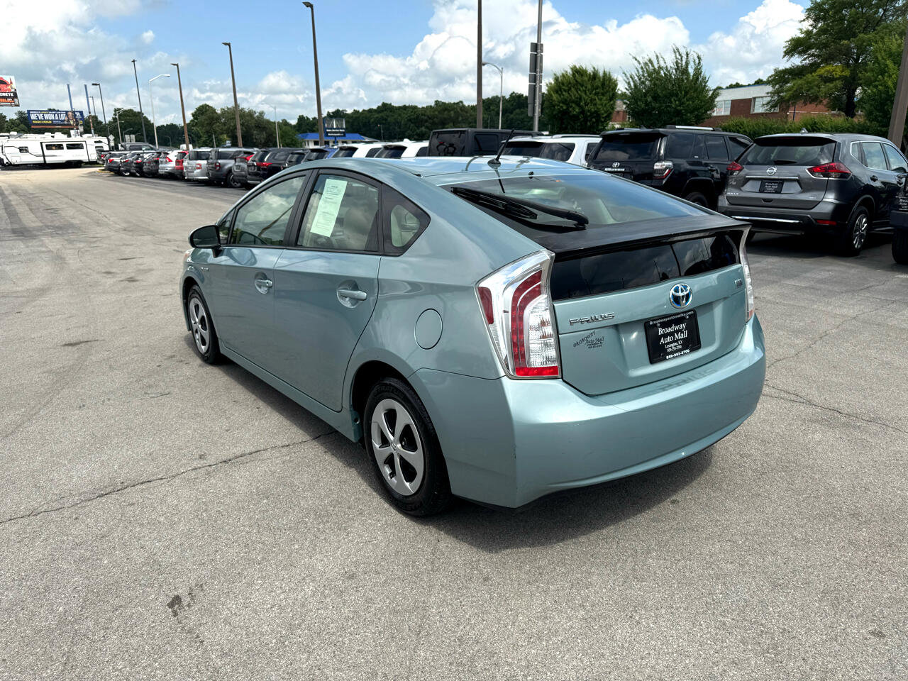 Used 2012 Toyota Prius Two image 5