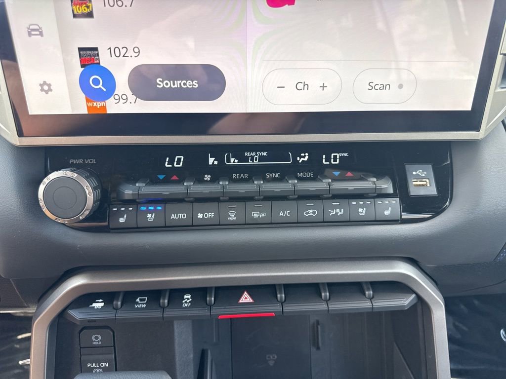 Used 2026 Toyota Sequoia Platinum image 19