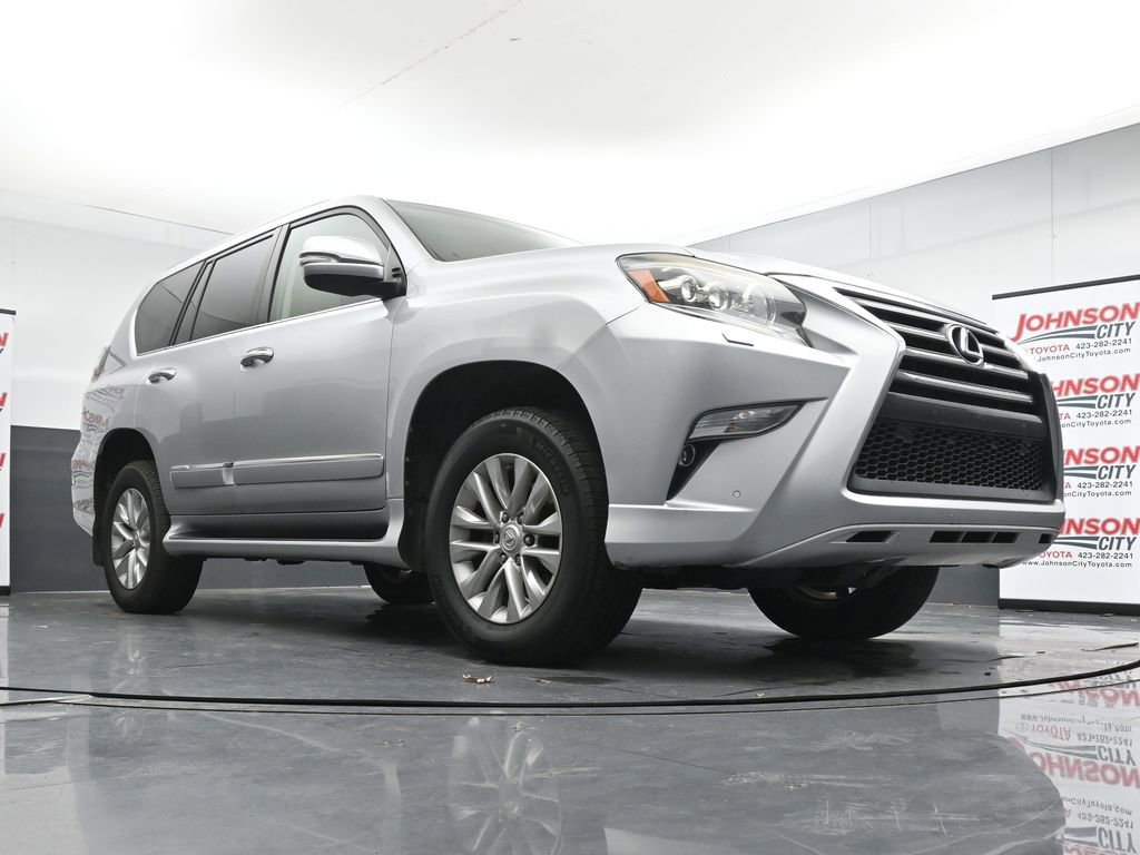 Used 2019 Lexus GX 460 Premium w/ Premium Package AWD/4WD image 18