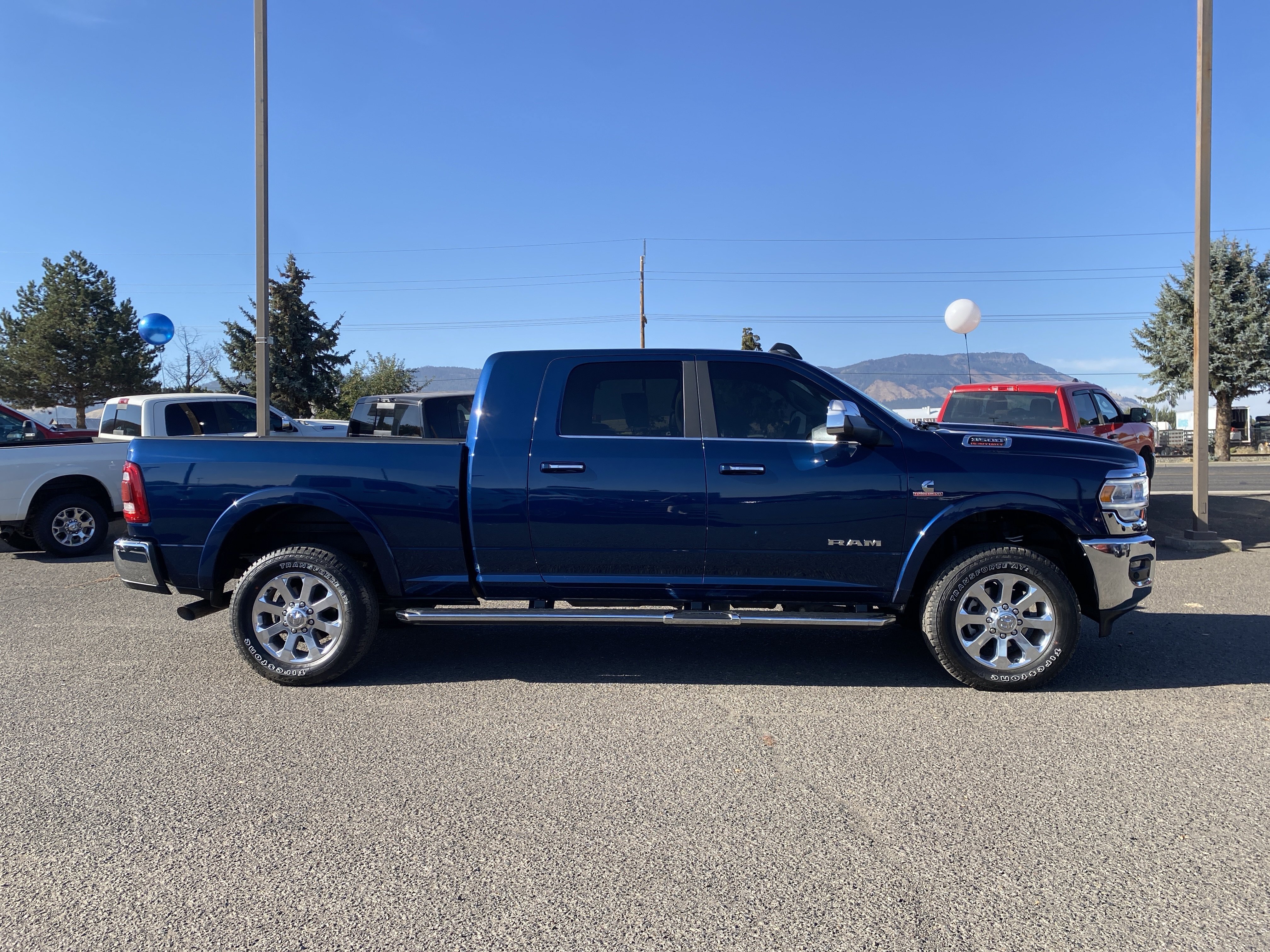 Used 2022 RAM 3500 Laramie AWD/4WD image 2