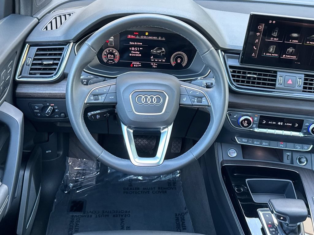 Used 2023 Audi Q5 2.0T Premium Plus w/ Premium Plus Package AWD/4WD image 18