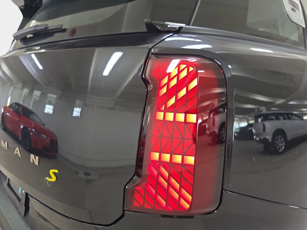 Used 2025 MINI Cooper Countryman SE image 33