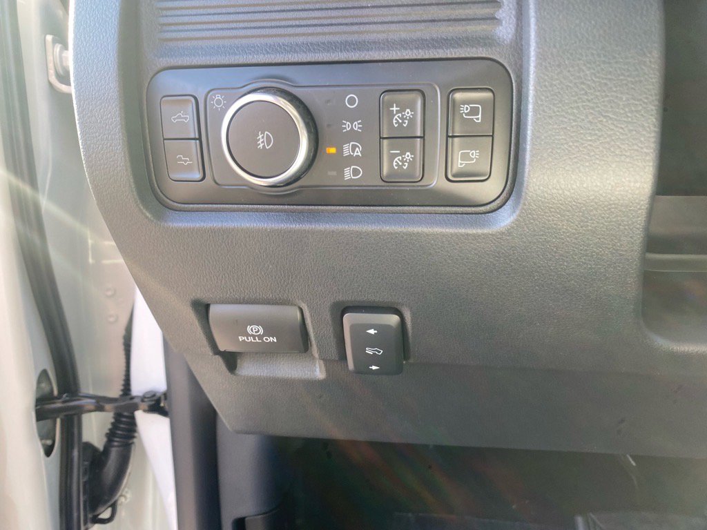 New 2025 Ford F250 Platinum image 35