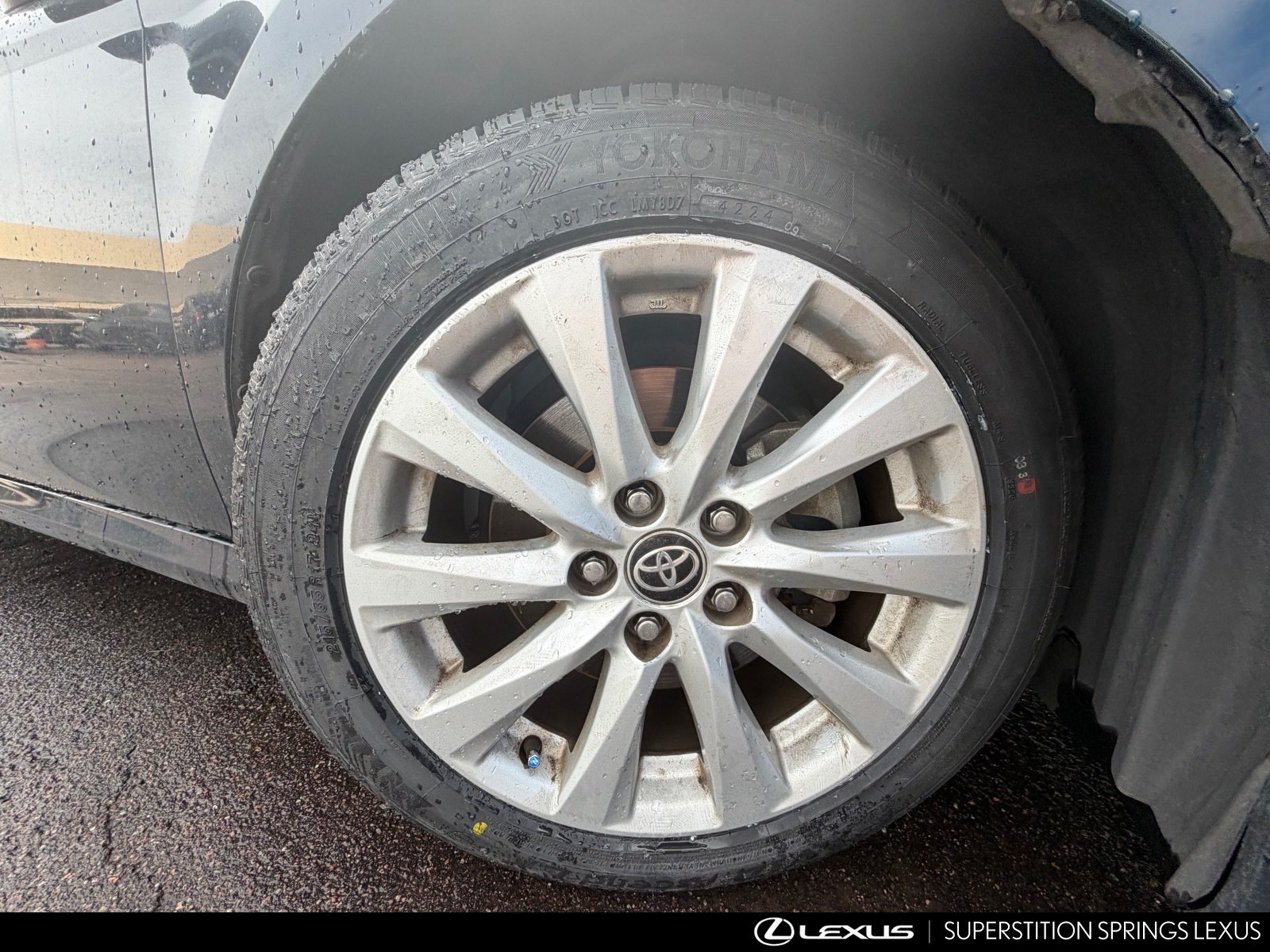 Used 2020 Toyota Camry LE w/ Carpet Mat Package FWD image 11