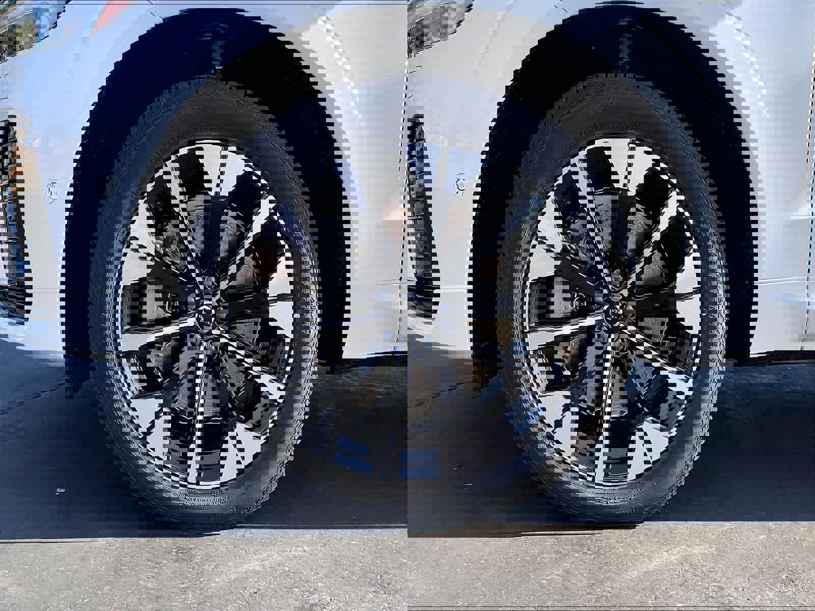 New 2026 Volvo XC60 T8 Plus w/ Protection Package Premier image 14