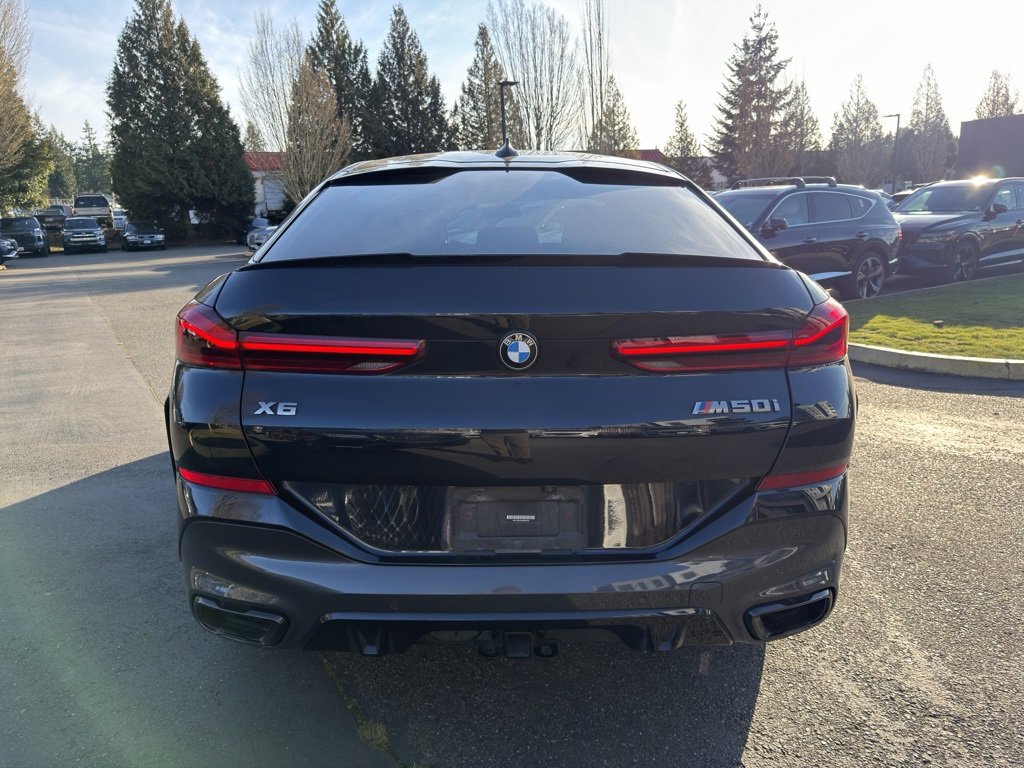 Used 2022 BMW X6 M50i w/ Executive Package image 4
