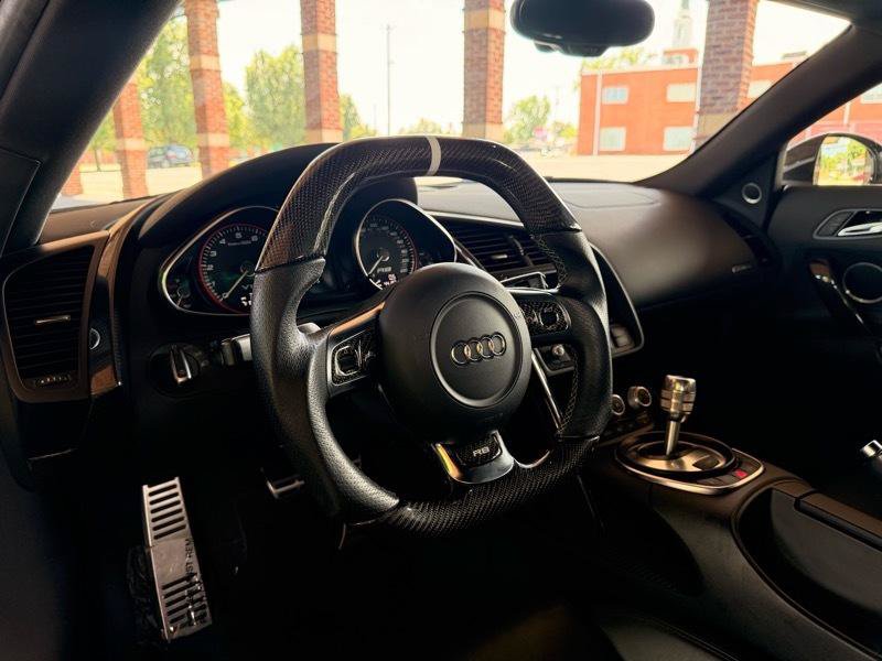 Used 2012 Audi R8 V10 AWD/4WD image 15