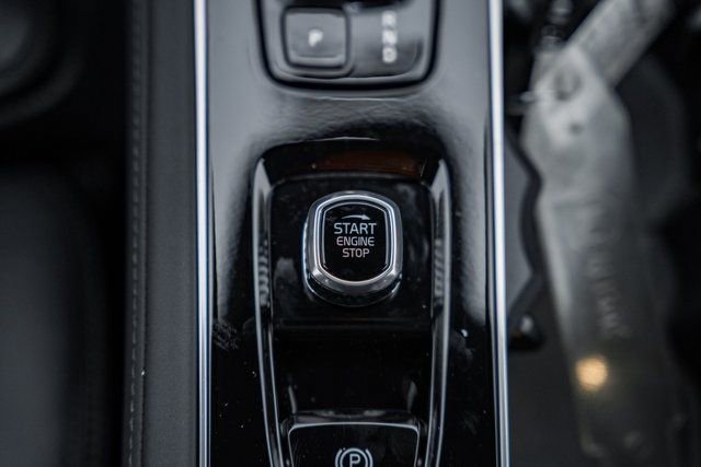 New 2026 Volvo XC90 B6 Ultra w/ Protection Package image 27