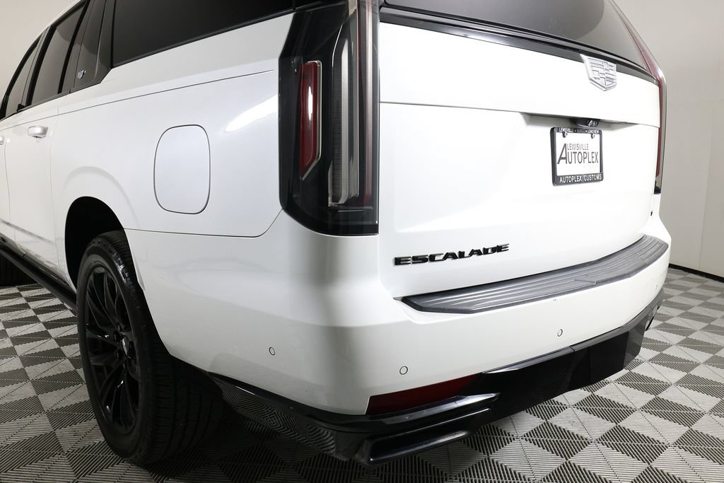 Used 2021 Cadillac Escalade ESV Sport Platinum w/ LPO, ONYX Package AWD/4WD image 45