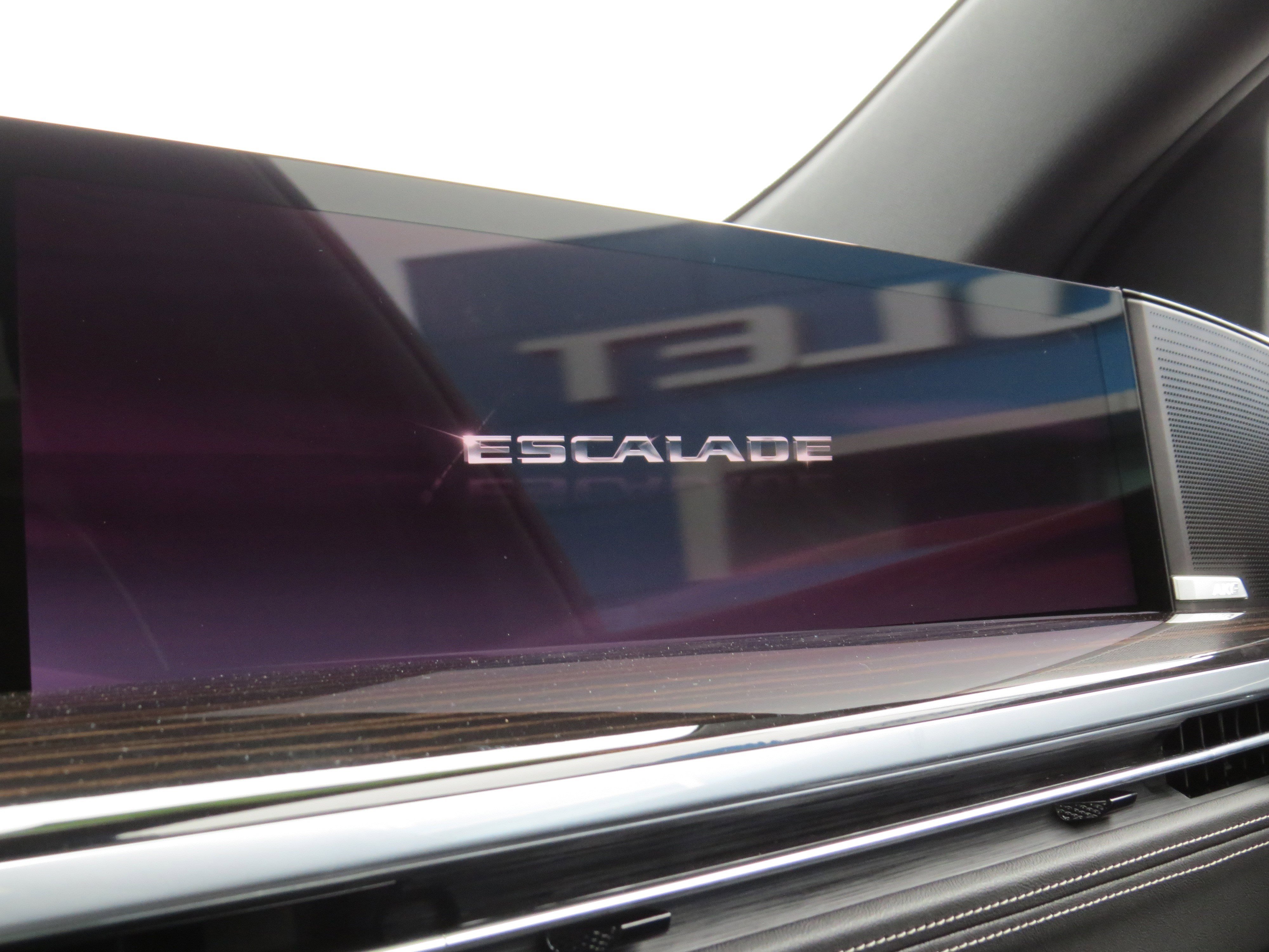 New 2026 Cadillac Escalade Luxury w/ Touring Package image 28