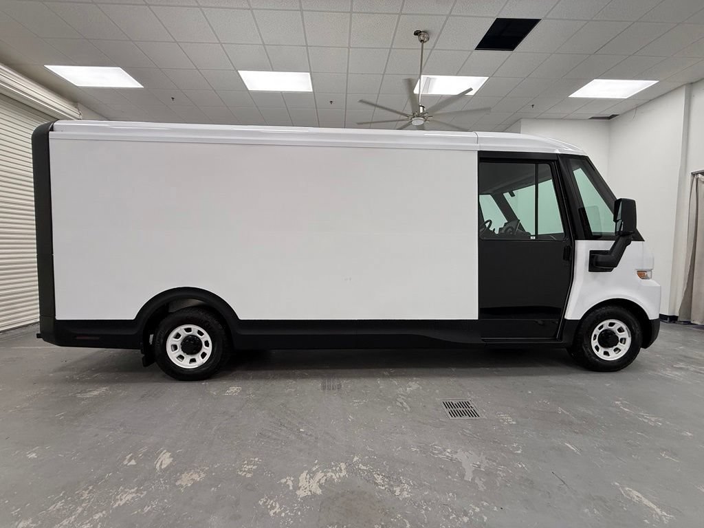 Used 2024 Chevrolet Brightdrop 600 w/ Commercial Equipment Package AWD/4WD image 8