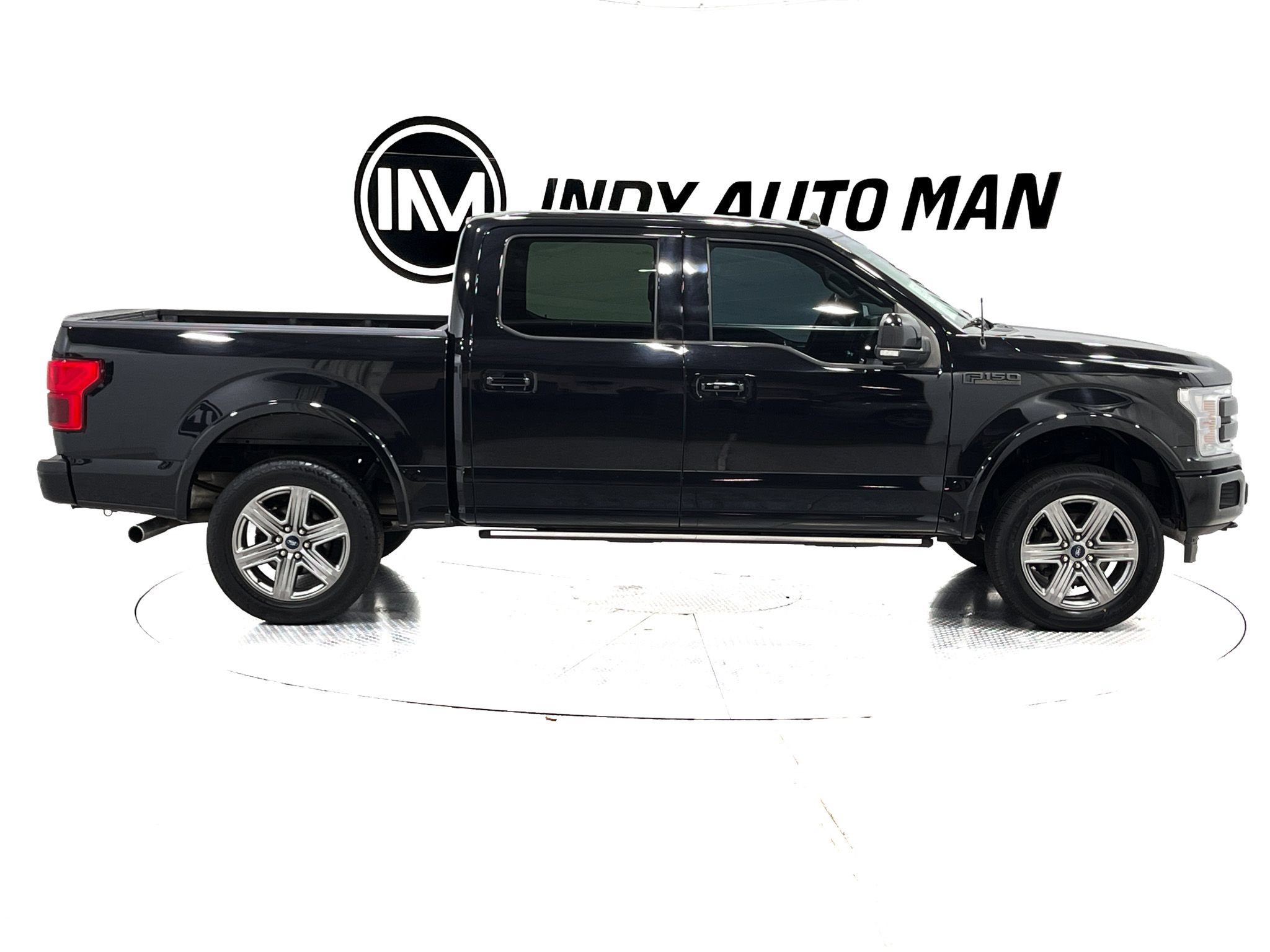 Used 2019 Ford F150 Lariat w/ Equipment Group 502A Luxury AWD/4WD image 3