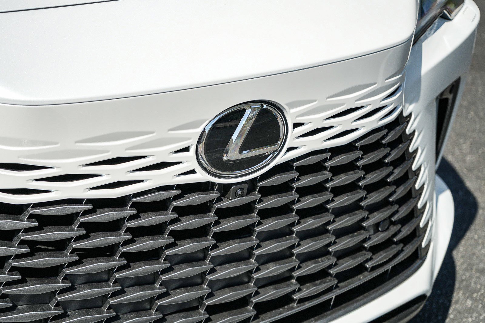 New 2026 Lexus RX 450h AWD image 9