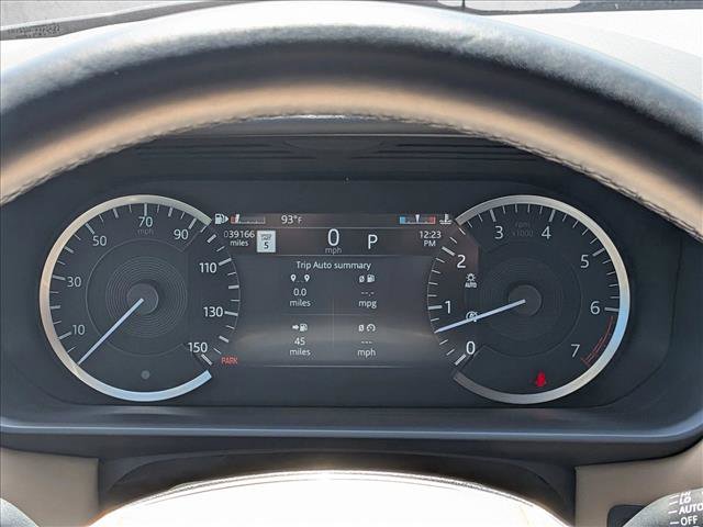 Used 2023 Land Rover Discovery HSE R-Dynamic image 11
