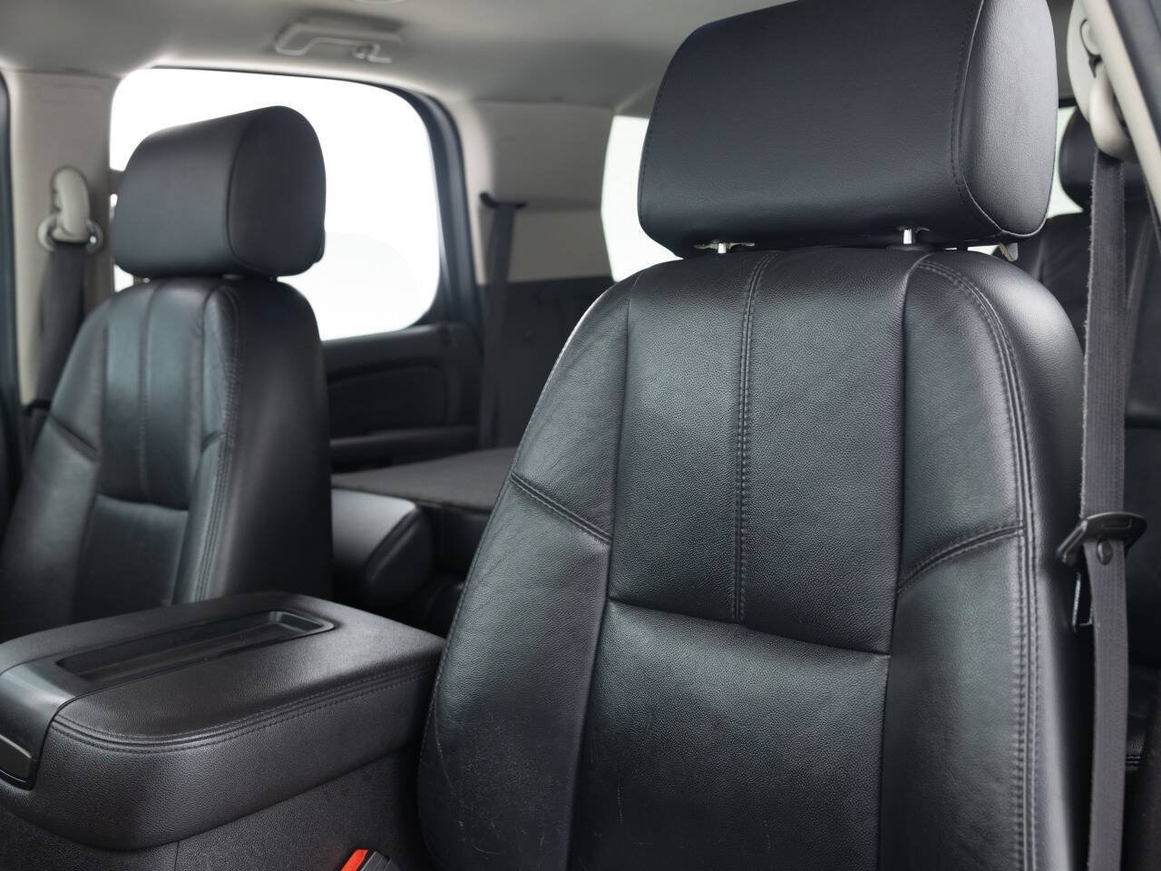 Used 2007 Chevrolet Tahoe LT w/ LT Preferred Equipment Group AWD/4WD image 22