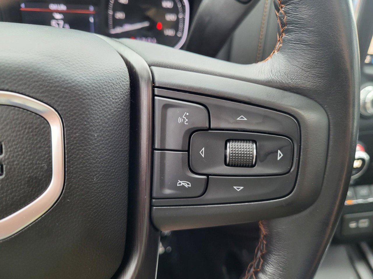 Used 2023 GMC Sierra 2500 AT4 w/ AT4 Preferred Package image 24