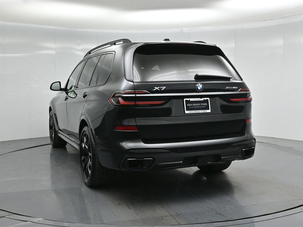 Used 2026 BMW X7 xDrive40i w/ Executive Package AWD/4WD image 30