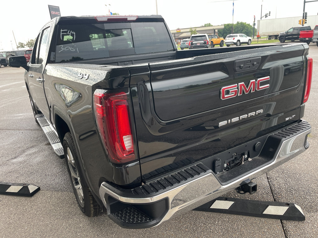 New 2026 GMC Sierra 1500 SLT w/ SLT Premium Package image 5