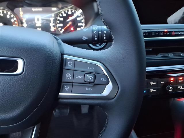 New 2026 Jeep Compass Limited AWD/4WD image 15