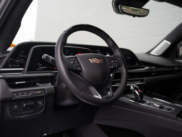 Used 2023 Cadillac Escalade V AWD/4WD image 4