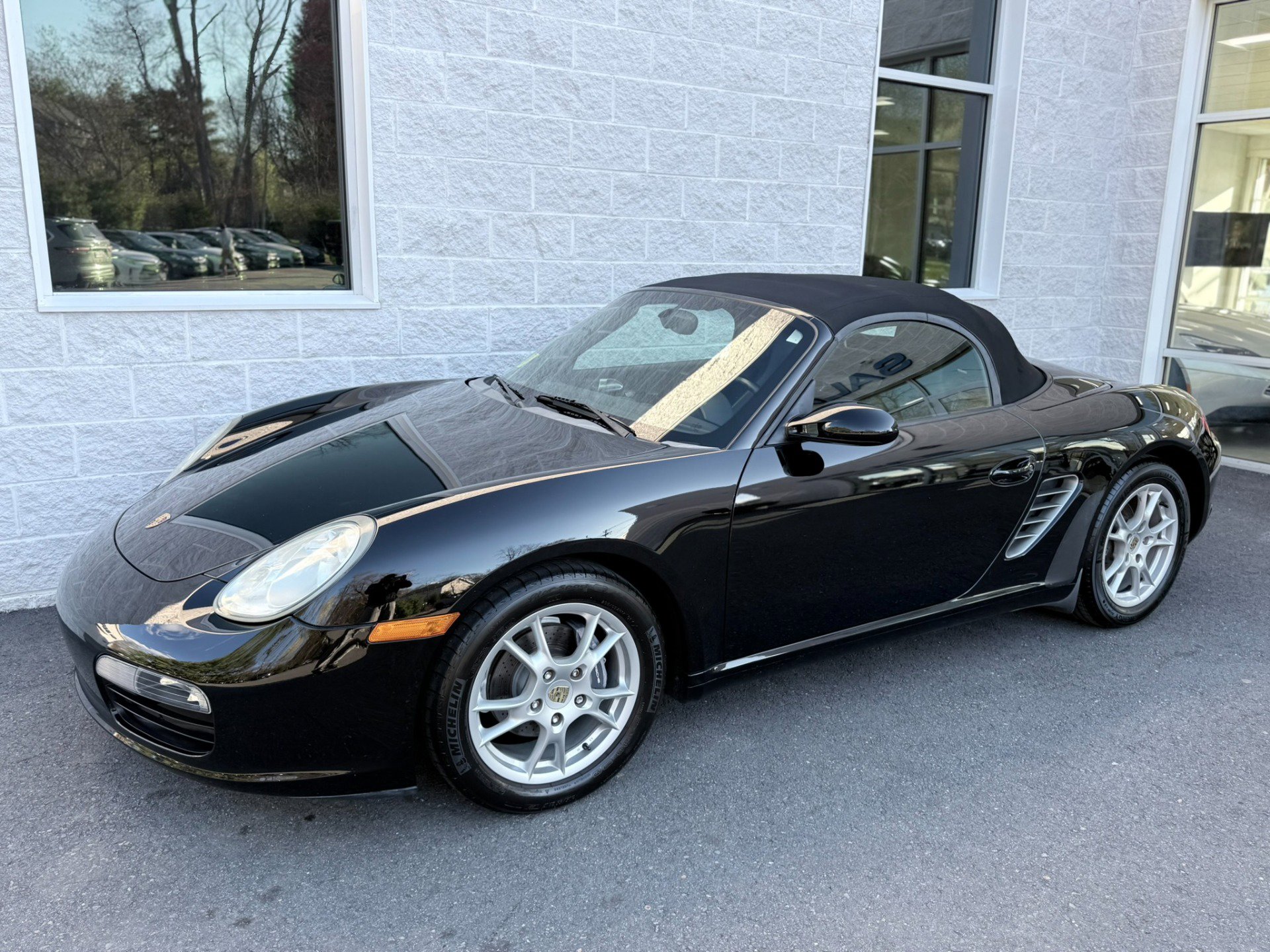 Used 2006 Porsche Boxster RWD image 2