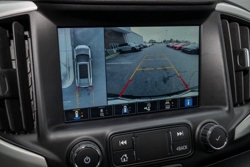 Used 2022 GMC Terrain SLT w/ Tech Package image 8