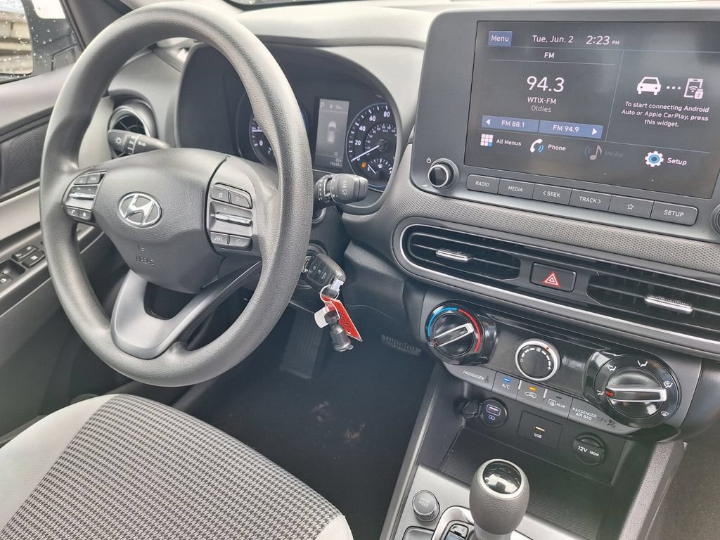 Used 2023 Hyundai Kona SE w/ Cargo Package FWD image 30