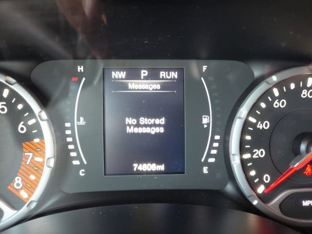 Used 2020 Jeep Renegade Latitude FWD image 41