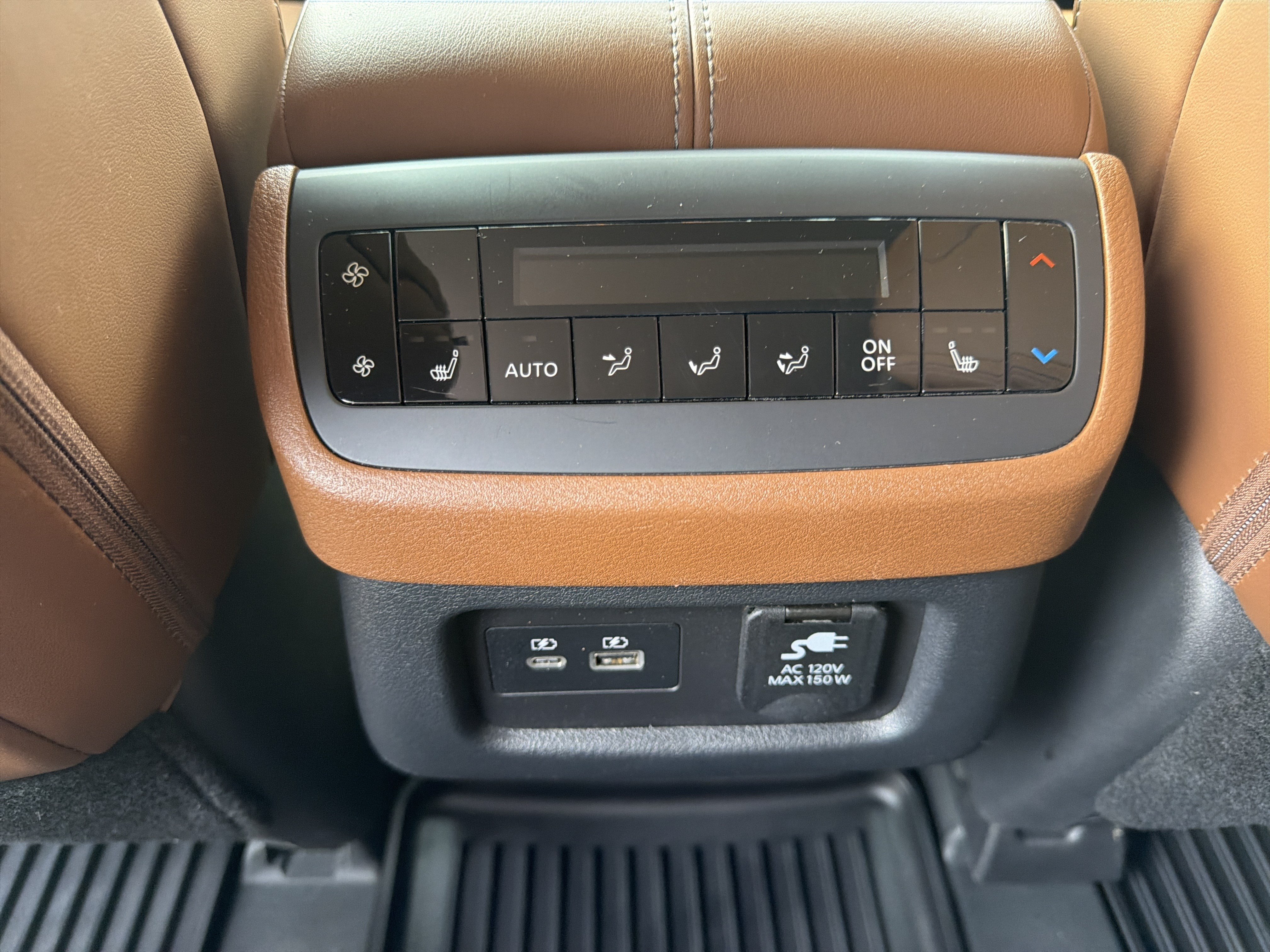 Used 2023 Nissan Pathfinder Platinum w/ Lighting Package (N93) AWD/4WD image 23