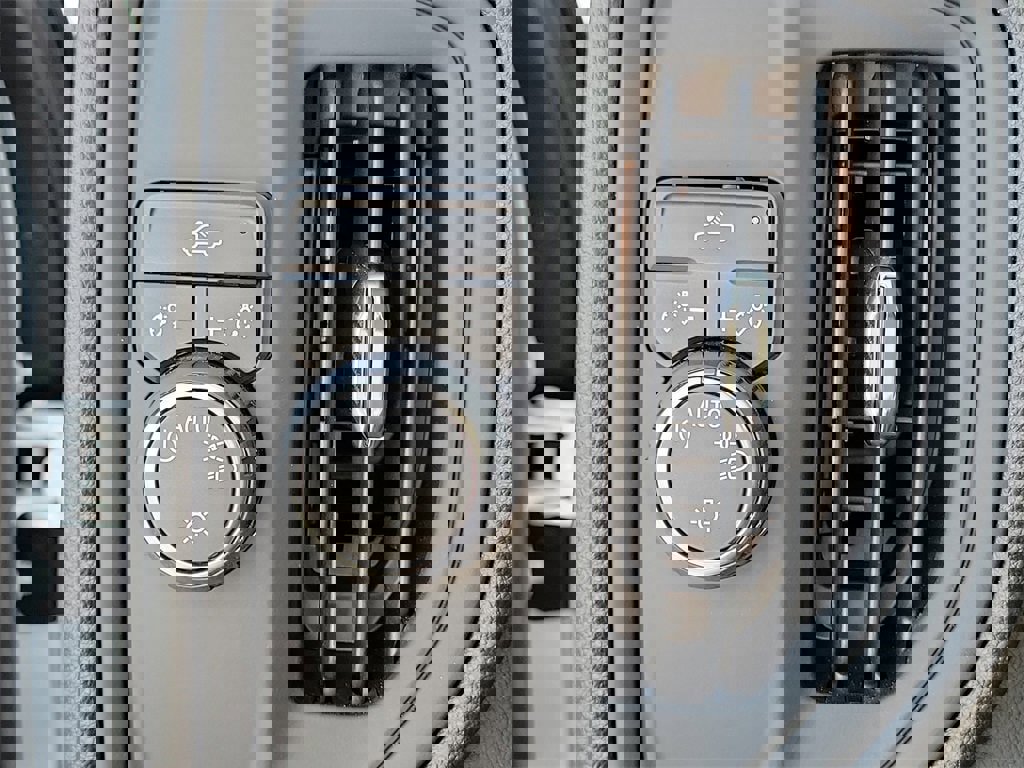 New 2026 Chevrolet Silverado 2500 W/T w/ WT Convenience Package image 13