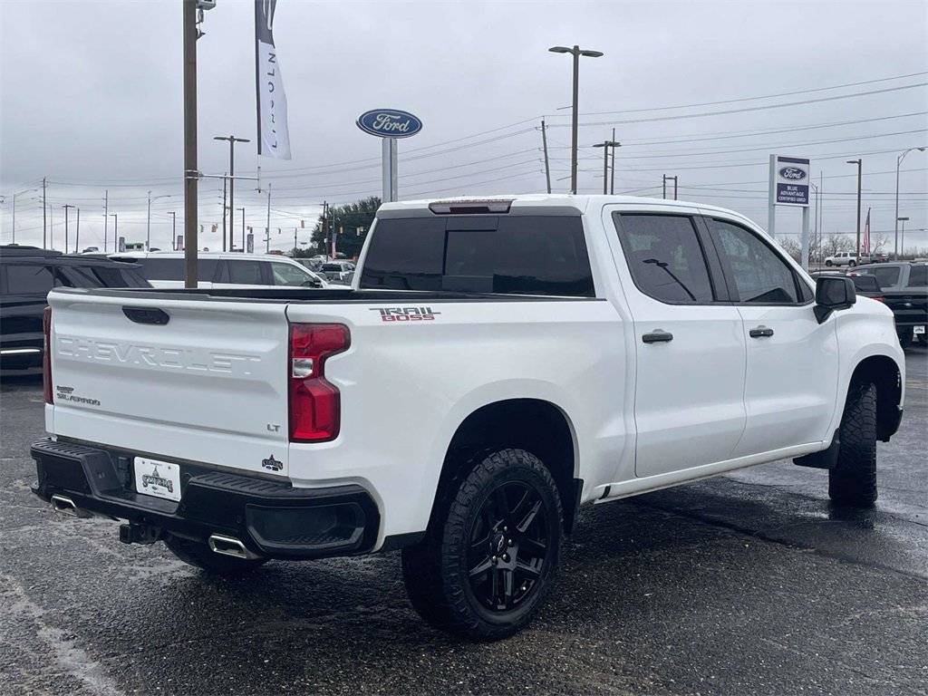 Used 2024 Chevrolet Silverado 1500 LT Trail Boss w/ LT Trail Boss Premium Package image 3