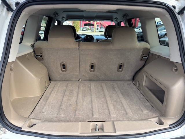 Used 2014 Jeep Patriot Sport image 8