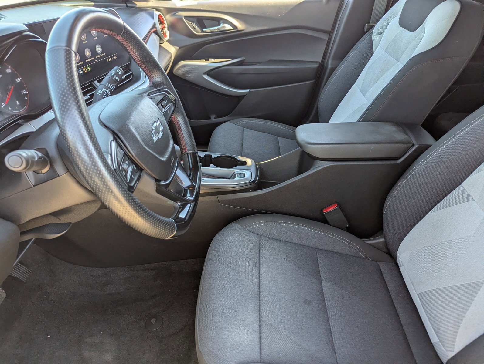 Certified 2024 Chevrolet Trax RS w/ Driver Confidence Package image 26