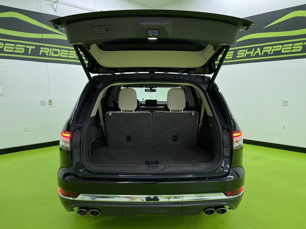 Used 2020 Lincoln Aviator Reserve w/ Equipment Group 201A image 9
