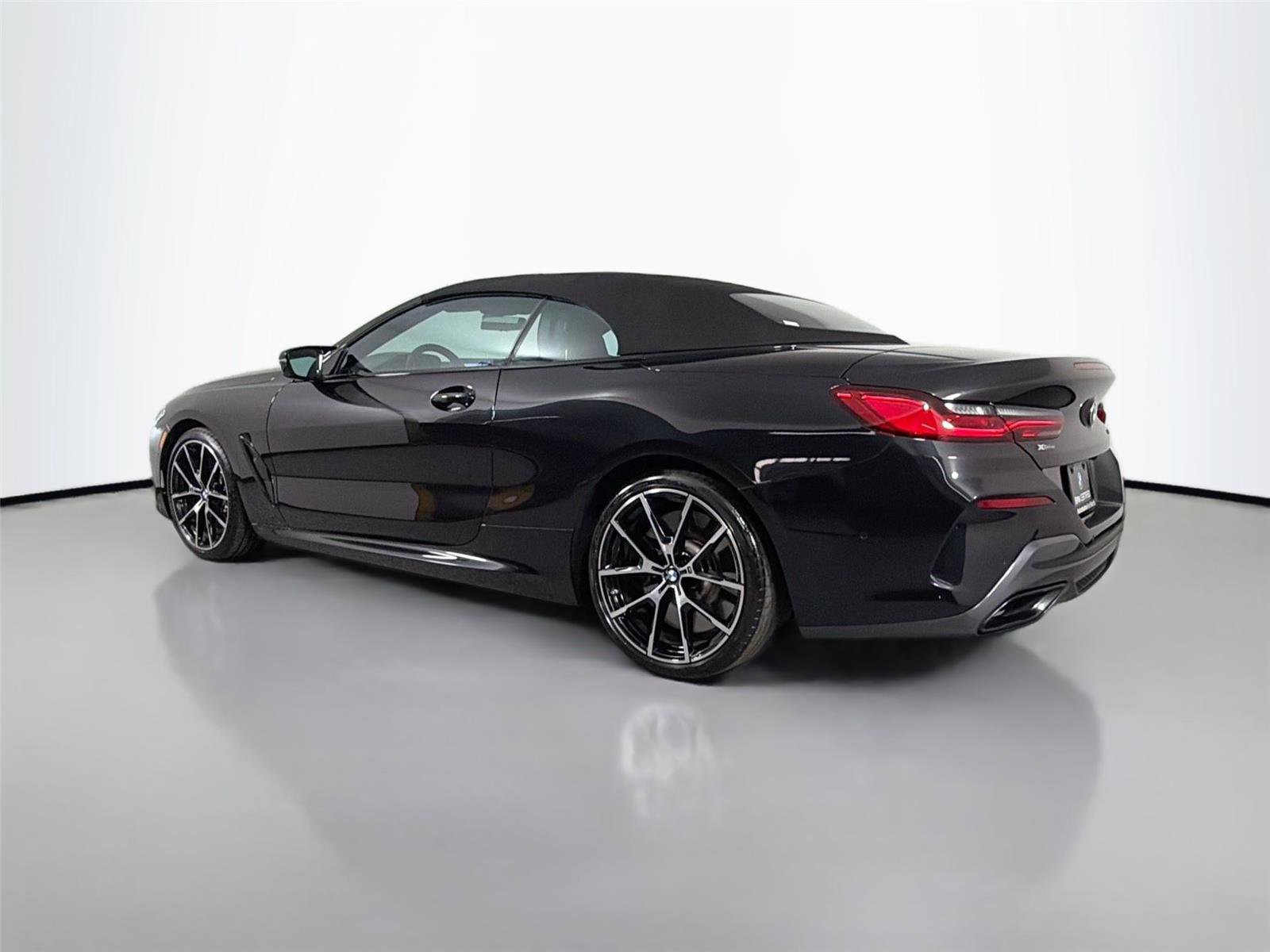 Certified 2025 BMW M850i xDrive Convertible AWD/4WD image 7