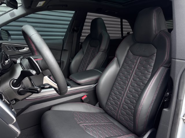 Used 2025 Audi RS Q8 performance AWD/4WD image 5