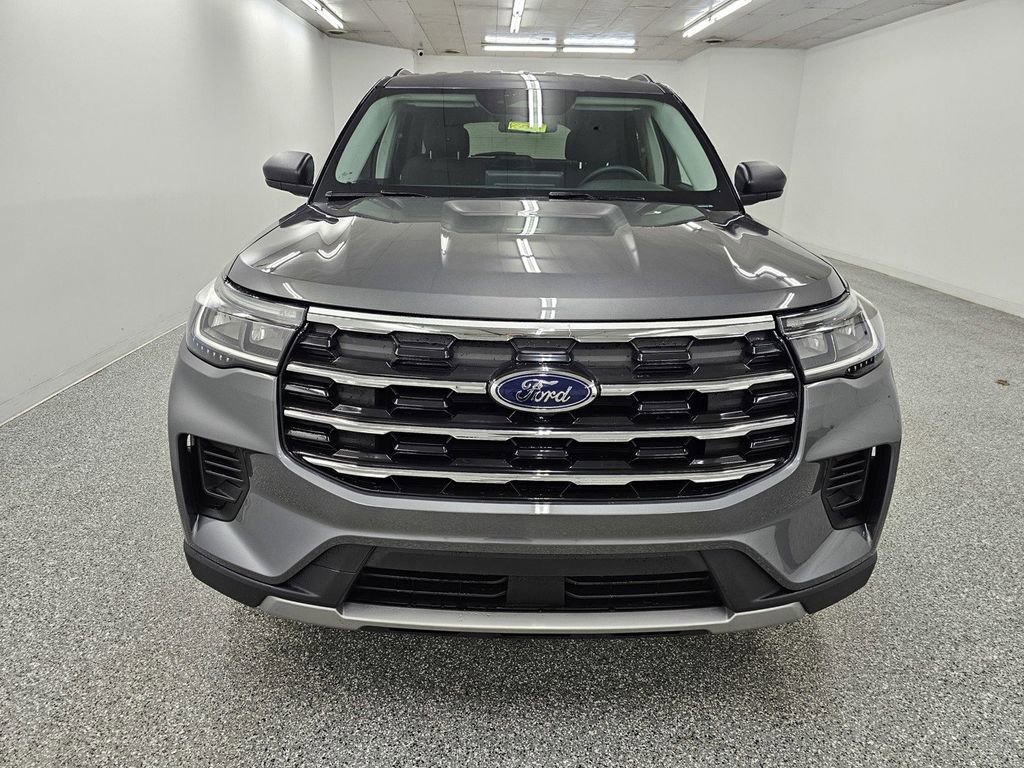 New 2026 Ford Explorer Active image 2