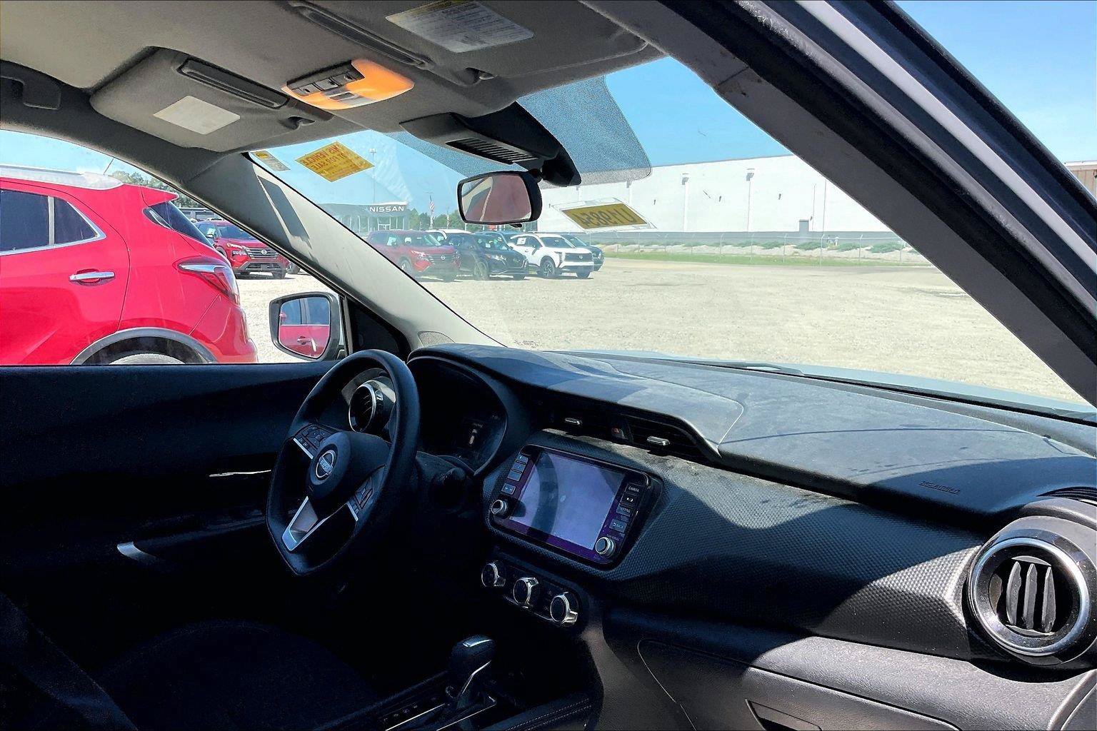 Certified 2023 Nissan Kicks SV FWD image 6
