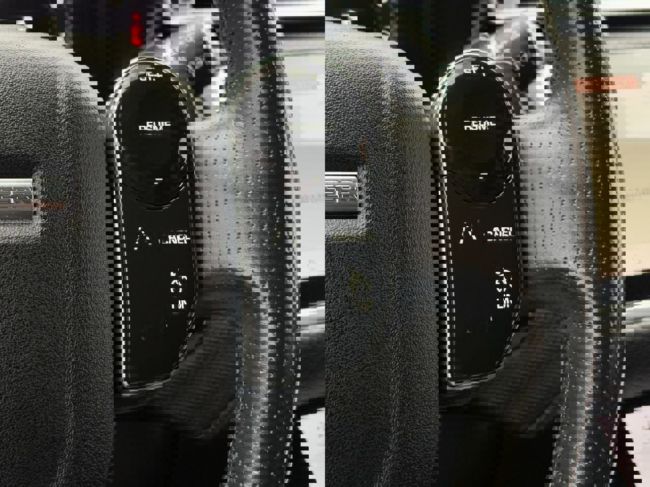 Used 2018 Land Rover Range Rover Velar S image 17