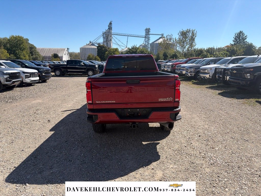 Used 2025 Chevrolet Silverado 3500 High Country w/ High Country Premium Package AWD/4WD image 4
