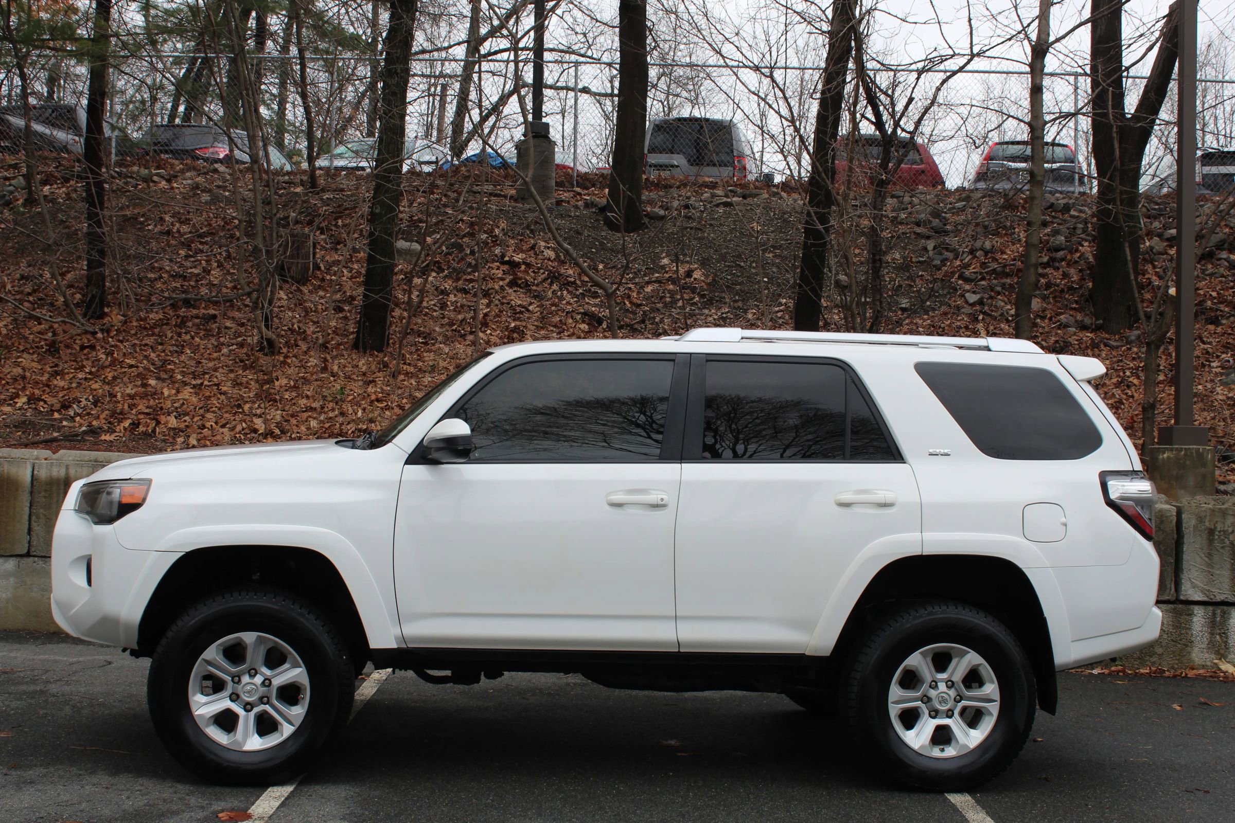 Used 2015 Toyota 4Runner SR5 image 6